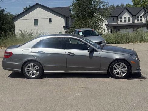 Used 2013 Mercedes-Benz E 350 BlueTEC Sedan image 3