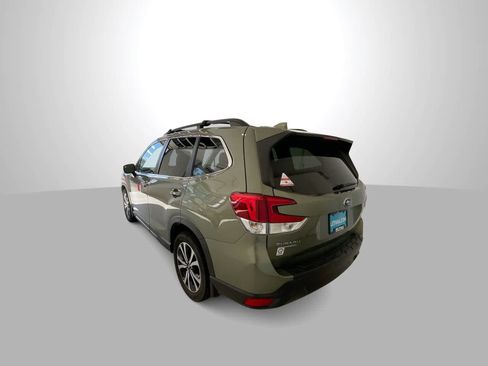Used 2019 Subaru Forester Limited AWD/4WD image 6