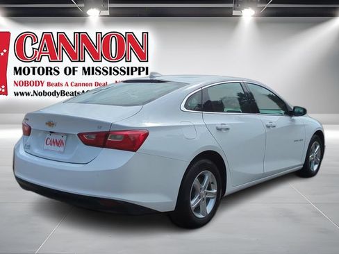 Used 2024 Chevrolet Malibu LT FWD image 5