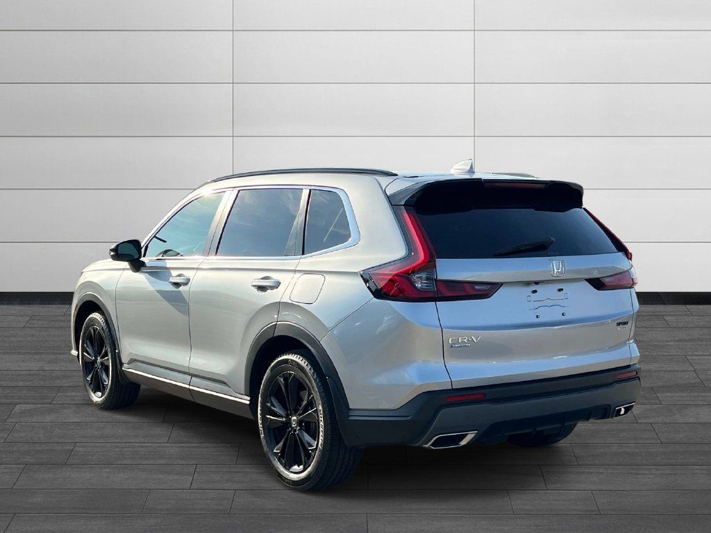 Used 2025 Honda CR-V Sport Touring image 3