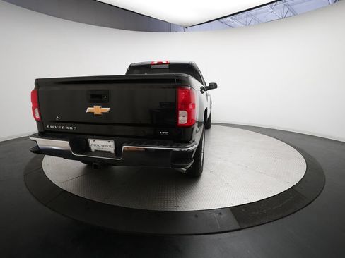 Used 2018 Chevrolet Silverado 1500 LTZ w/ Sport Package AWD/4WD image 13