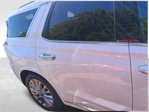 Used 2020 Hyundai Palisade Limited FWD image 15