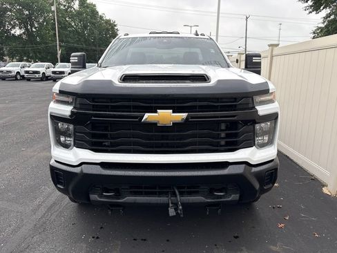 Used 2025 Chevrolet Silverado 3500 W/T w/ WT Convenience Package AWD/4WD image 5