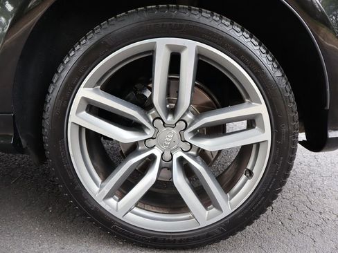 Used 2015 Audi SQ5 Premium Plus w/ Technology Package AWD/4WD image 43