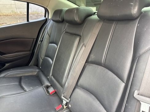 Used 2017 MAZDA MAZDA3 Touring w/ Popular Equipment Package image 12