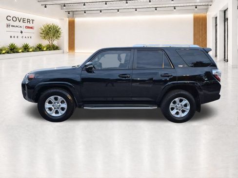 Used 2015 Toyota 4Runner SR5 Premium RWD image 6