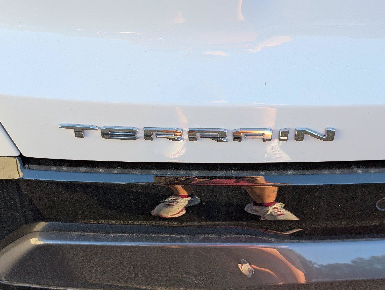 New 2027 GMC Terrain AT4 w/ Convenience Package III AWD/4WD image 5