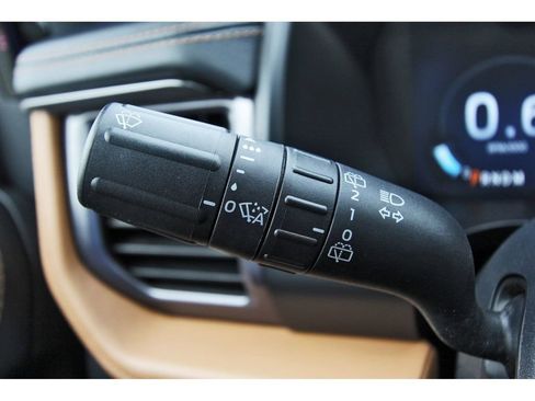 Used 2022 Ford Expedition Platinum image 18