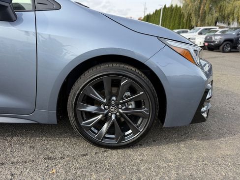 Certified 2025 Toyota Corolla SE image 27