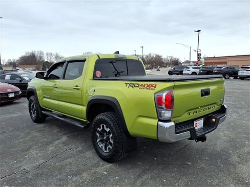 Certified 2023 Toyota Tacoma TRD Off-Road image 6