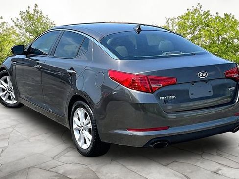 Used 2011 Kia Optima EX FWD image 11