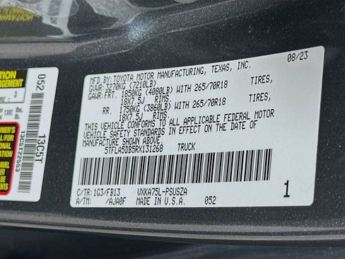 Used 2024 Toyota Tundra SR5 AWD/4WD image 32