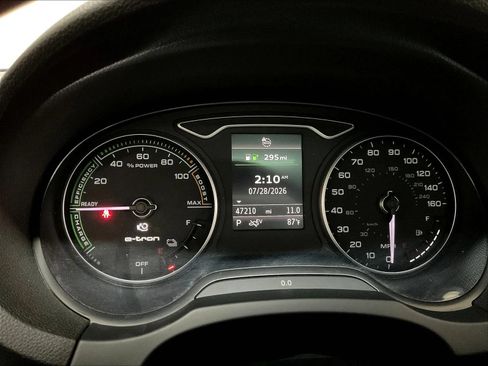 Used 2017 Audi A3 e-tron Premium w/ Sport Package FWD image 29