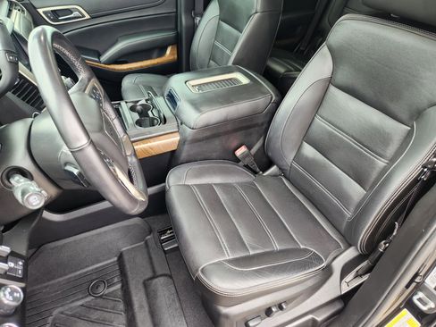 Used 2020 GMC Yukon Denali w/ Denali Ultimate Package AWD/4WD image 13