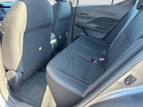 Certified 2023 Nissan Kicks SV FWD image 9