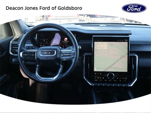 Used 2025 GMC Acadia Elevation image 21