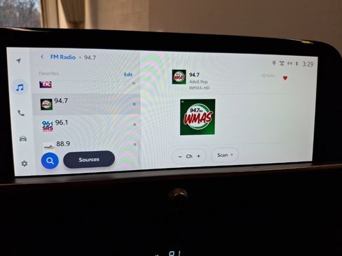 Used 2023 Toyota Crown XLE image 22