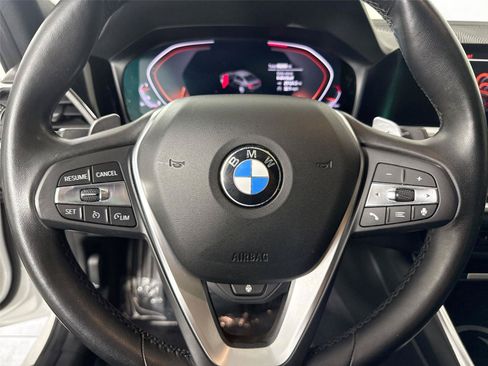 Used 2019 BMW 330i xDrive Sedan w/ Convenience Package AWD/4WD image 17