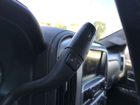 Used 2014 GMC Sierra 1500 SLE image 28