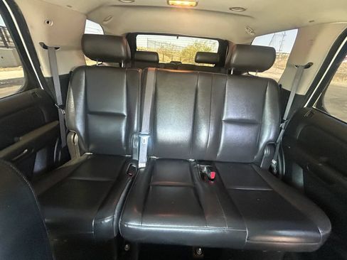 Used 2009 Chevrolet Tahoe 4WD w/ Skid Plate Package image 15