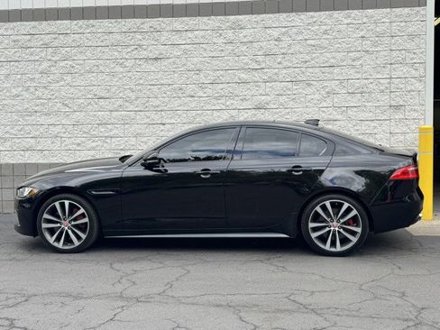 Used 2018 Jaguar XE S AWD/4WD image 13