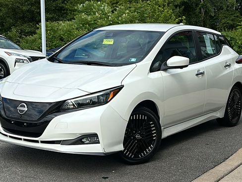Used 2023 Nissan Leaf SV Plus FWD image 1