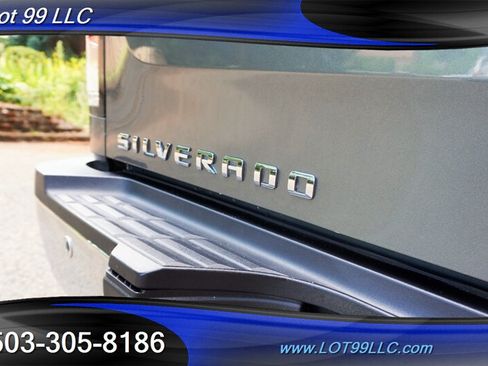 Used 2011 Chevrolet Silverado 2500 LTZ w/ LTZ Plus Package AWD/4WD image 31