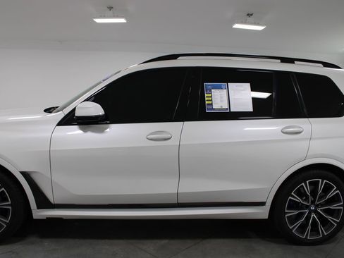 Used 2021 BMW X7 M50i w/ Executive Package AWD/4WD image 6