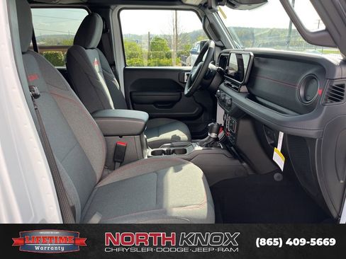 New 2026 Jeep Wrangler Unlimited Rubicon AWD/4WD image 26