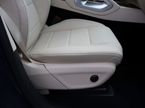 New 2026 Mercedes-Benz GLE 350 4MATIC image 10