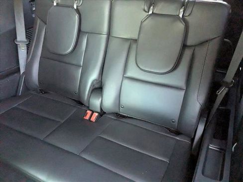 Used 2023 Ford Explorer XLT w/ Equipment Group 202A image 17