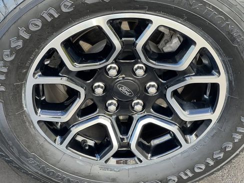 Certified 2022 Ford F150 XLT w/ Equipment Group 302A High image 11