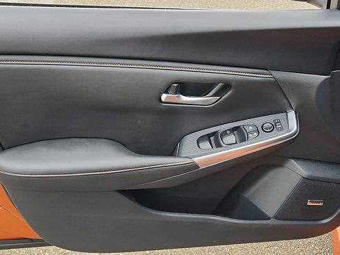 Used 2024 Nissan Sentra SR w/ SR Premium Package image 12