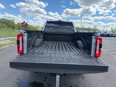 Used 2023 Ford F250 XL w/ STX Appearance Package AWD/4WD image 13