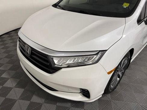 Used 2023 Honda Odyssey Touring image 10