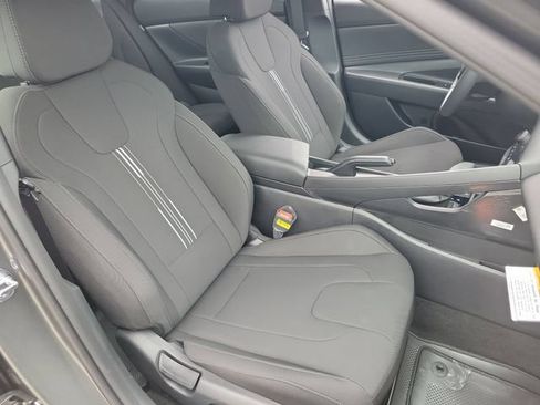 New 2026 Hyundai Elantra Sport FWD image 22