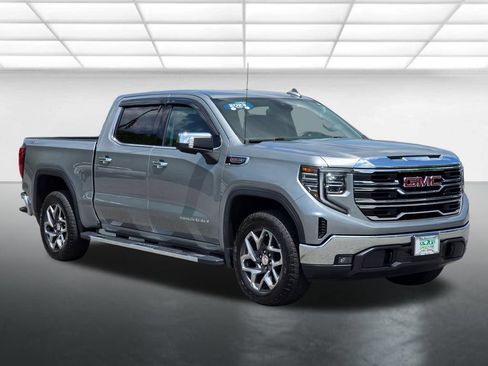 Certified 2023 GMC Sierra 1500 SLT w/ SLT Premium Package AWD/4WD image 17