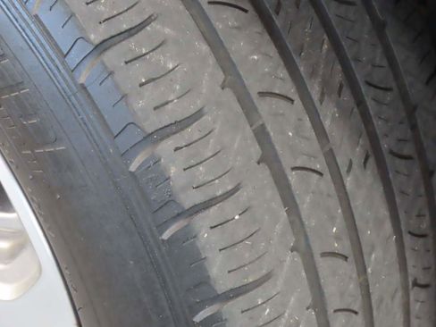 Used 2022 Ford Edge SEL w/ Convenience Package image 7