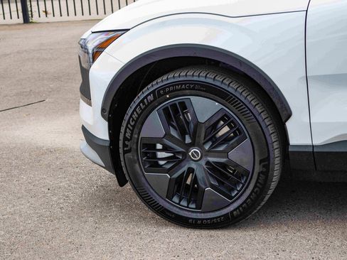 New 2026 Volvo EX30 Cross Country Ultra w/ Protection Package Premier image 9