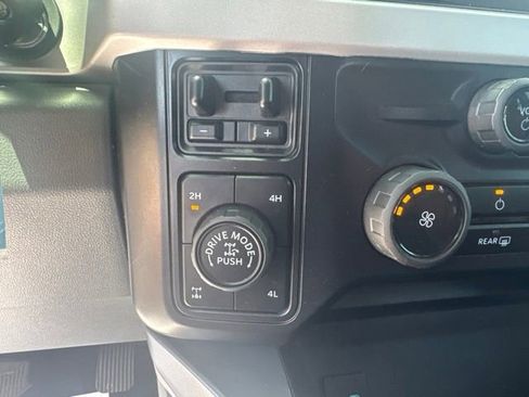 Used 2026 Ford F250 XLT w/ Tremor Off-Road Package AWD/4WD image 18