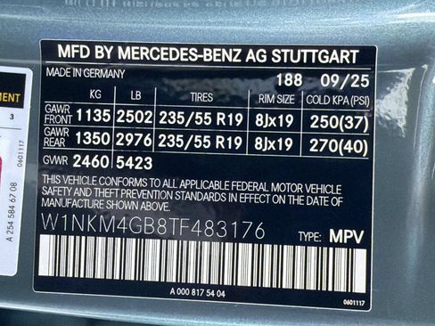 Used 2026 Mercedes-Benz GLC 300 image 24