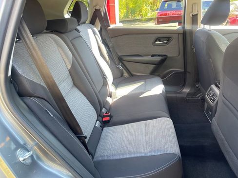 Certified 2023 Nissan Rogue SV image 19