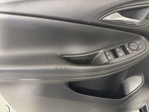 Used 2025 Buick Encore GX Preferred image 16