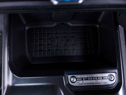 Used 2024 Ford Bronco Wildtrak AWD/4WD image 33