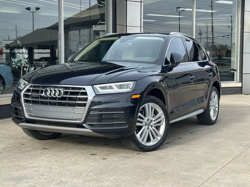 Used 2018 Audi Q5 2.0T Premium Plus w/ Premium Plus Package image 1