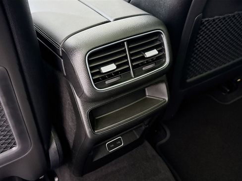 New 2026 Mercedes-Benz GLE 450 4MATIC image 28