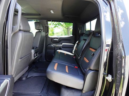 Used 2022 GMC Sierra 1500 AT4 w/ AT4 Premium Package AWD/4WD image 26
