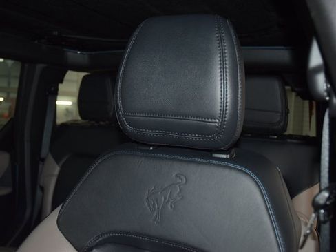 Used 2023 Ford Bronco Wildtrak image 44