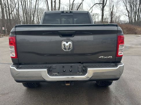 Used 2024 RAM 2500 Tradesman w/ Chrome Appearance Group image 4