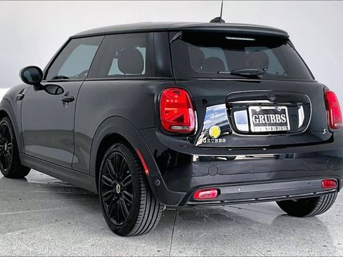 Used 2024 MINI Cooper SE w/ Signature Upholstery Package FWD image 15